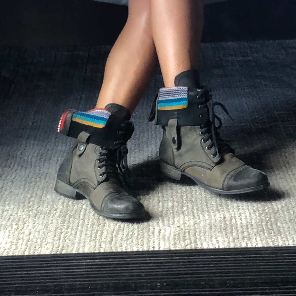 FAVORITE BOOTS EVER